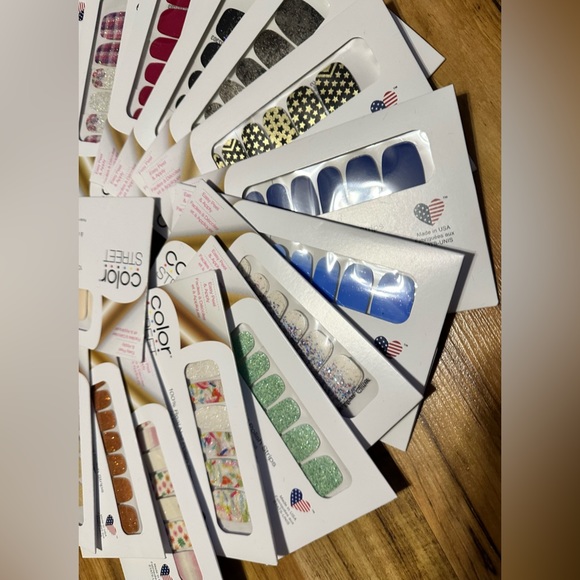 20 color STREET 100% Real Nail Polish Strips! GREAT STOCKING STUFFERS - Picture 5 of 6